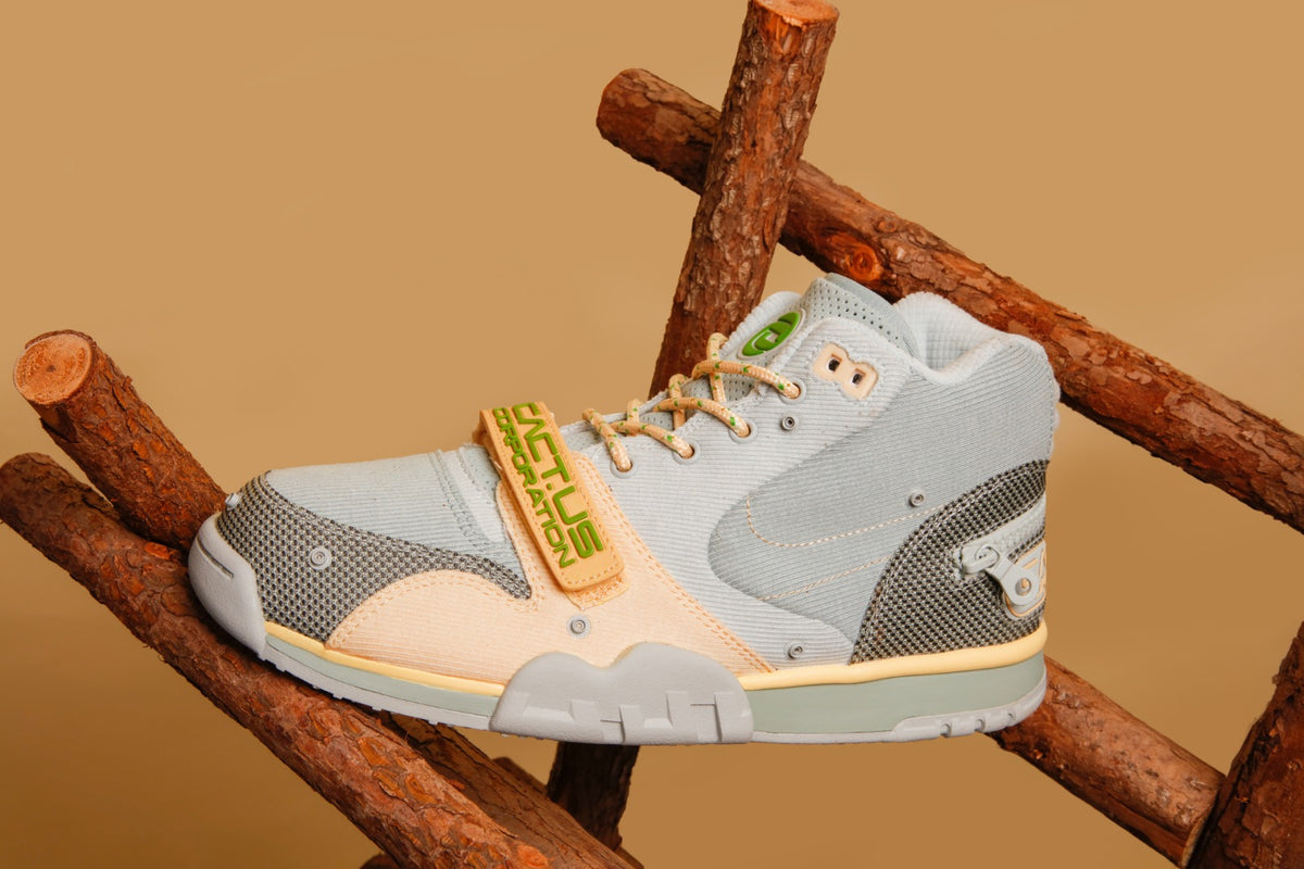 RAFFLE: TRAVIS SCOTT x NIKE AIR TRAINER 1 "GREY HAZE"