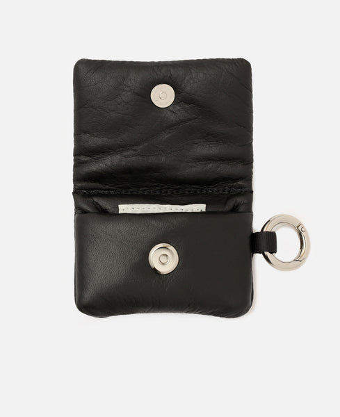 CLESSTE - Leather Padded Airpods Case (Black) – JUICESTORE