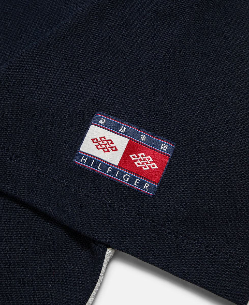CLOT x Tommy Hilfiger® - ENG (Navy) - JUICESTORE Flag – T-Shirt