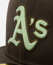 Easter Oakland Athletics Cooperstown Soft Green Undervisor Walnut 59Fifty Cap (Brown)
