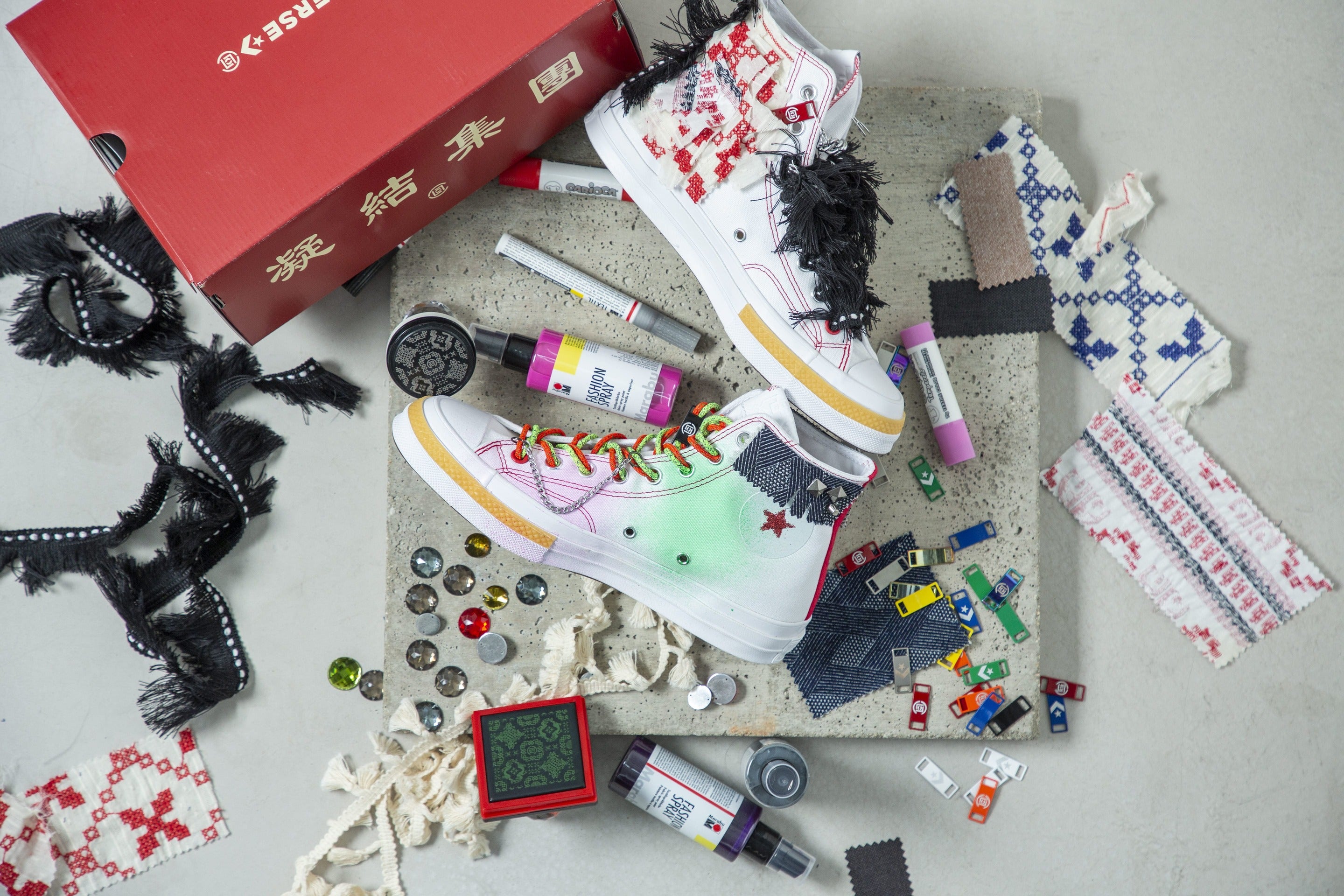 Customisation converse shop