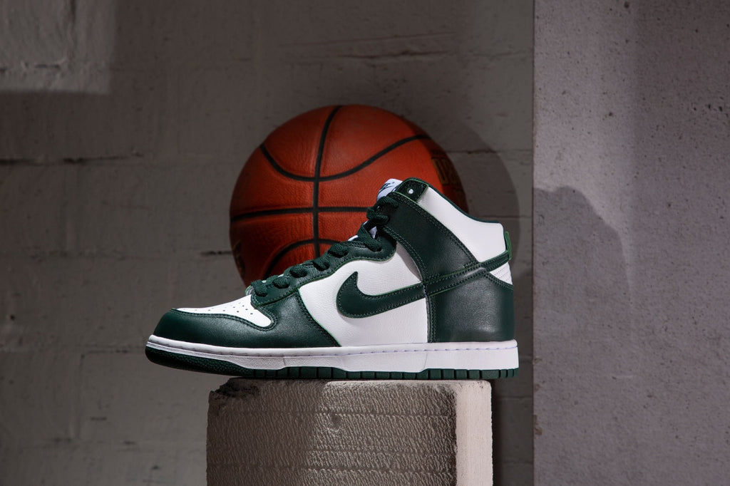 RAFFLE: Nike Dunk High SP 