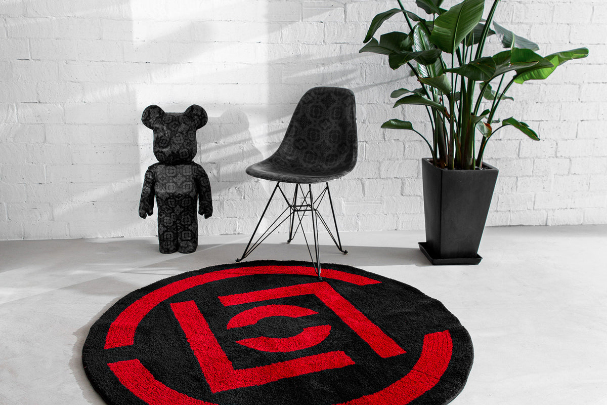 CLOT TAPS GALLERY 1950 FOR CLASSIC CLOT LOGO RUG – JUICESTORE