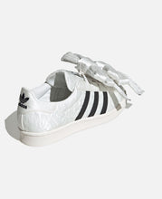 Superstar (White)