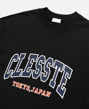 College Logo Print Massive T-Shirt (Black)