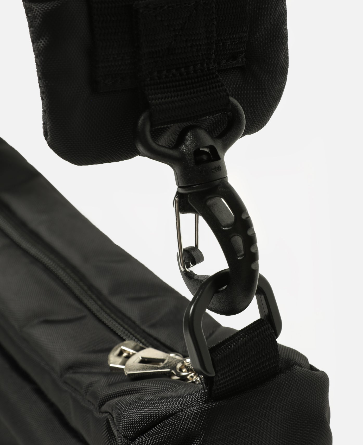 Multi Pocket Holiday Bag (Black)