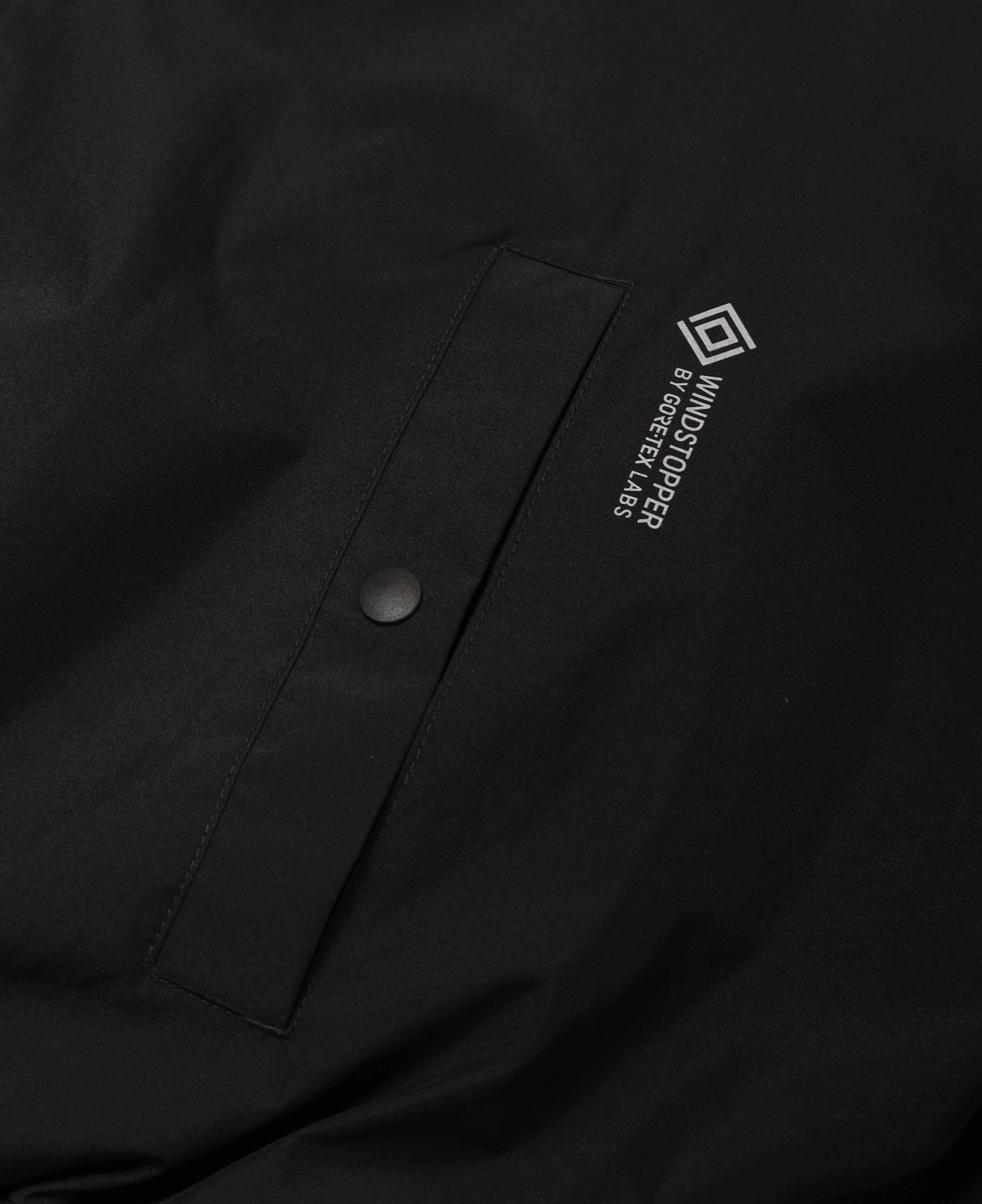 CLESSTE - +phenix WINDSTOPPER® by GORE-TEX LABS Active City