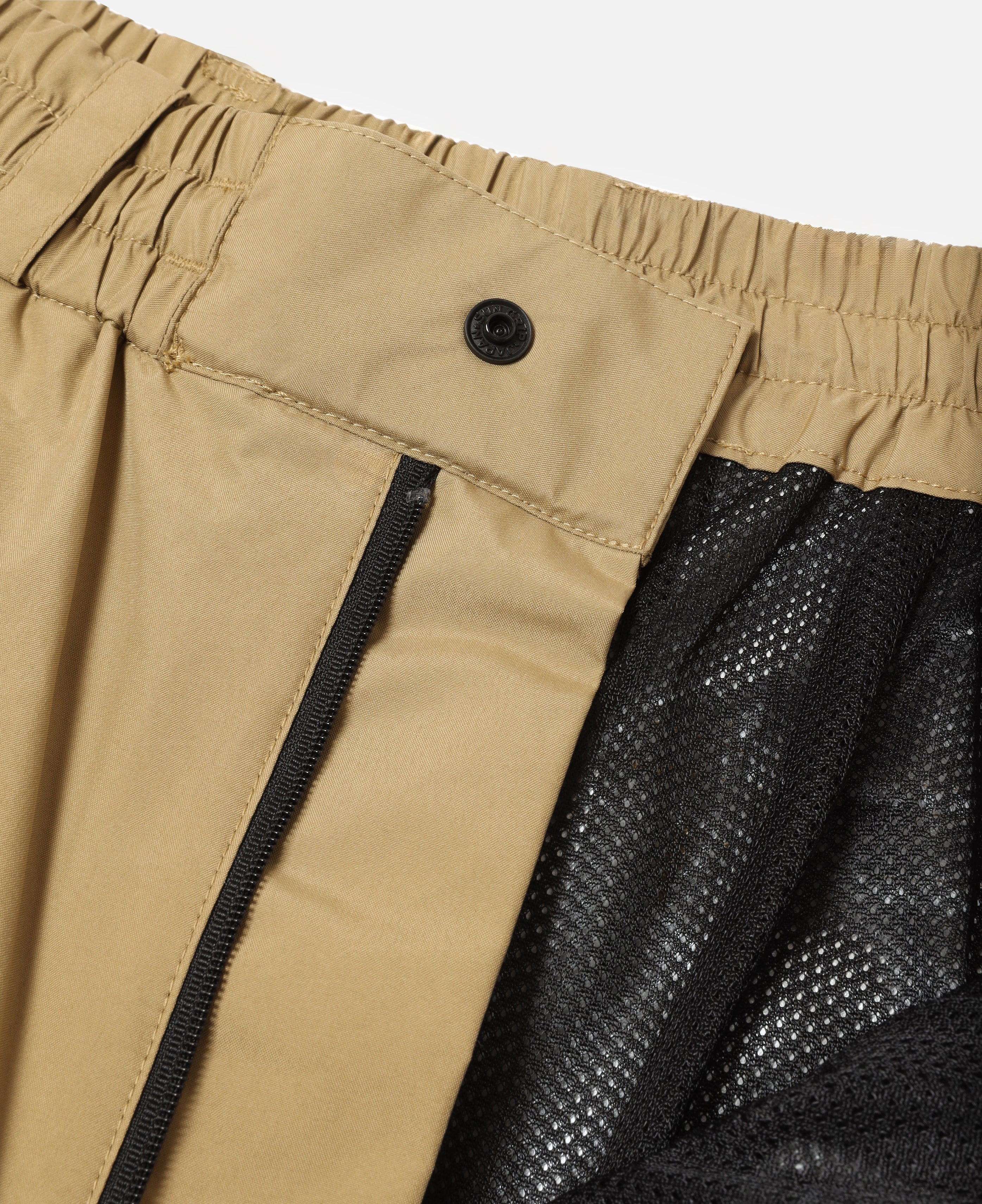 CLESSTE - +phenix WINDSTOPPER® by GORE-TEX LABS City Mega Pocket