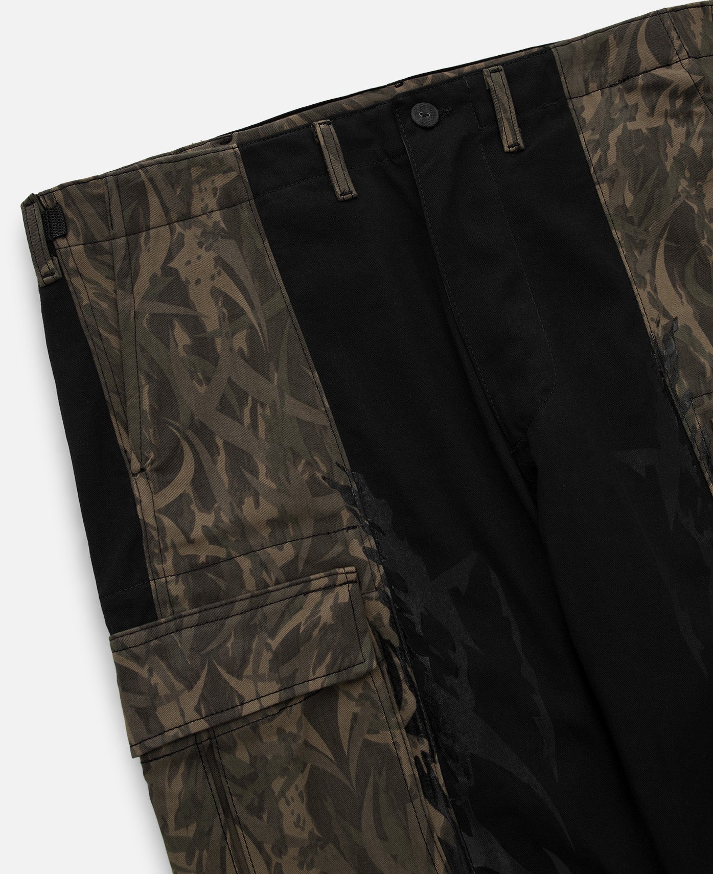 Egrablot Cargo Pants (Black)