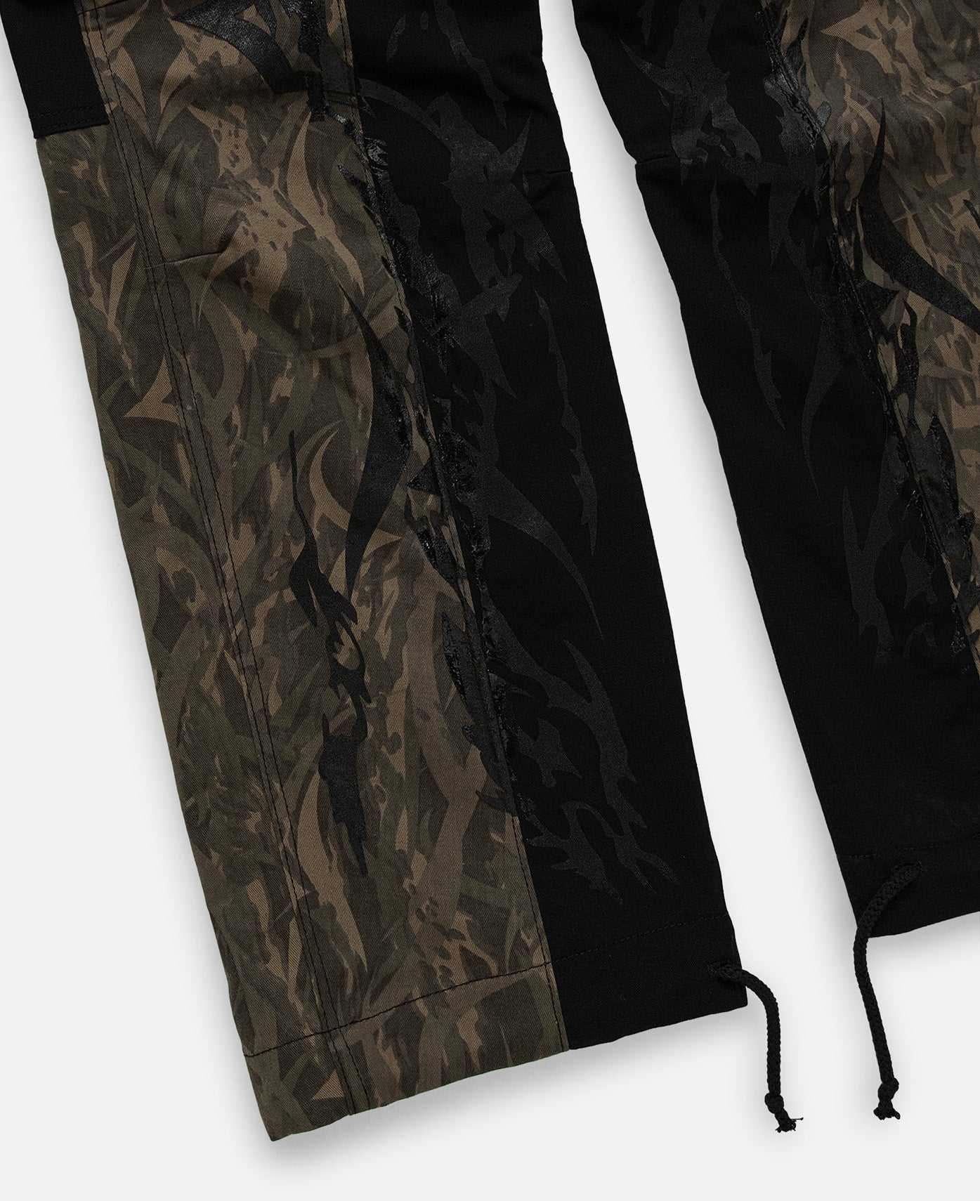Egrablot Cargo Pants (Black)