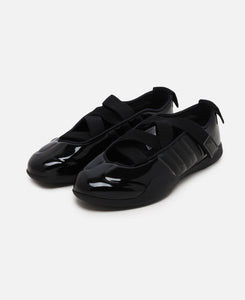 CLOT Taekwondo By CAROLINE HÚ (Black)