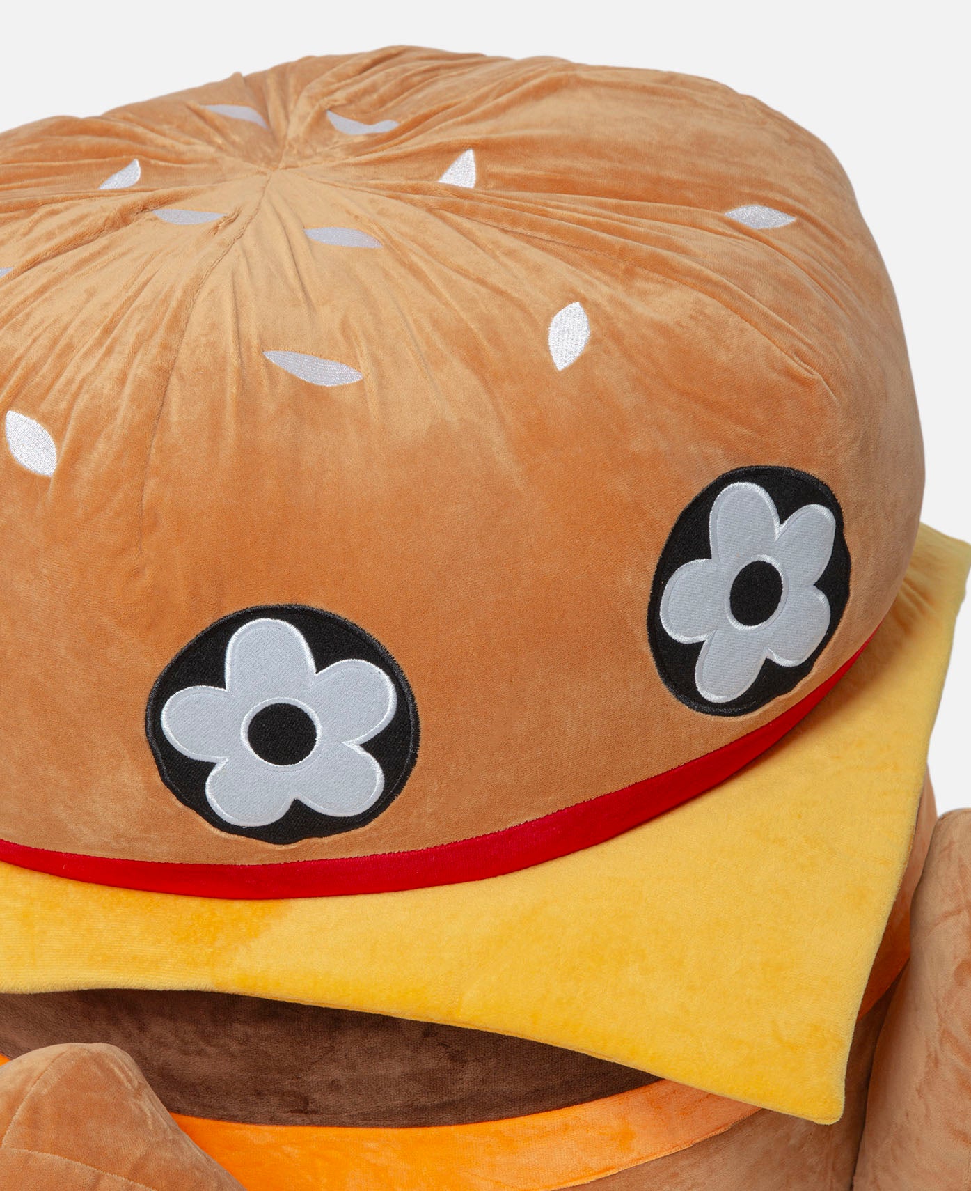 VANDYTHEPINK Giant Burger Plush Toy 'Multi' – HotelomegaShops