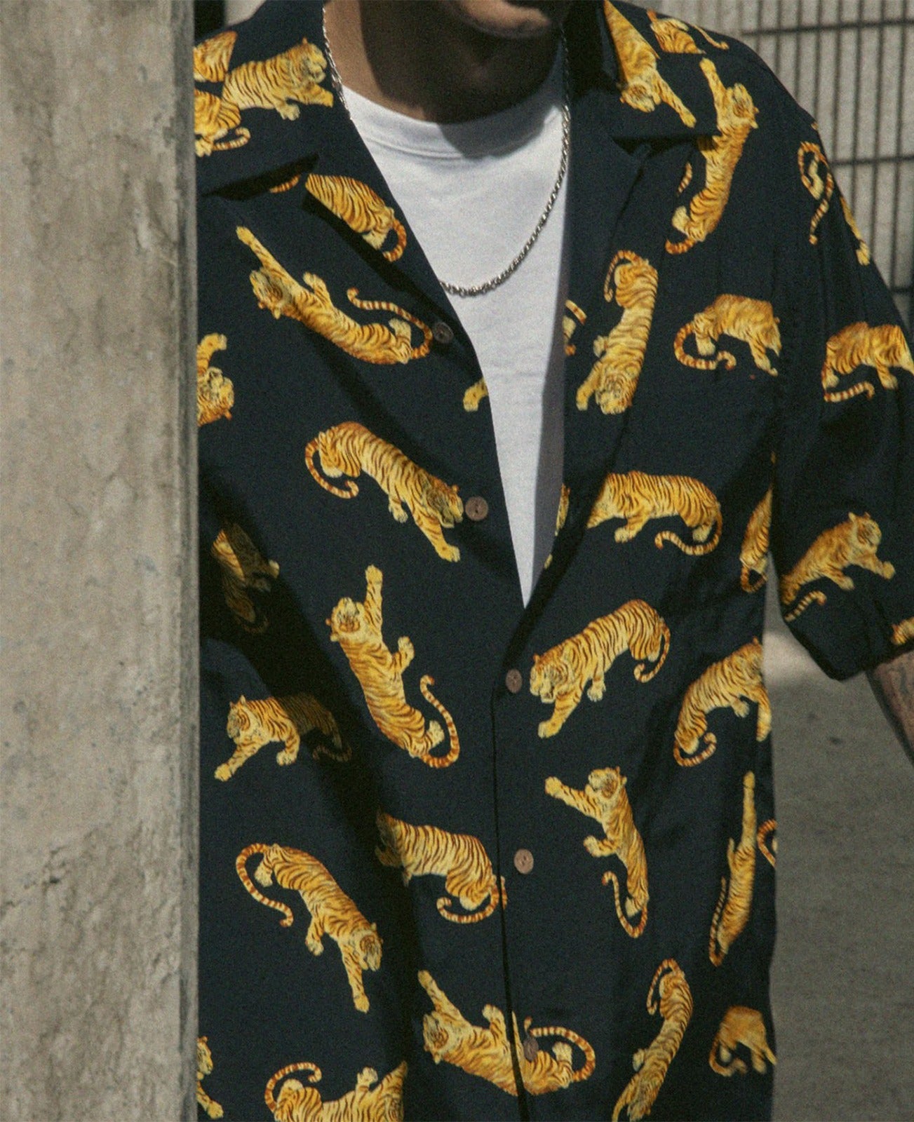 S/S Hawaiian Shirt (Type-8) (Black)