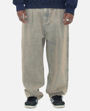 Two Tucked Hairy Denim Pants (Taupe)