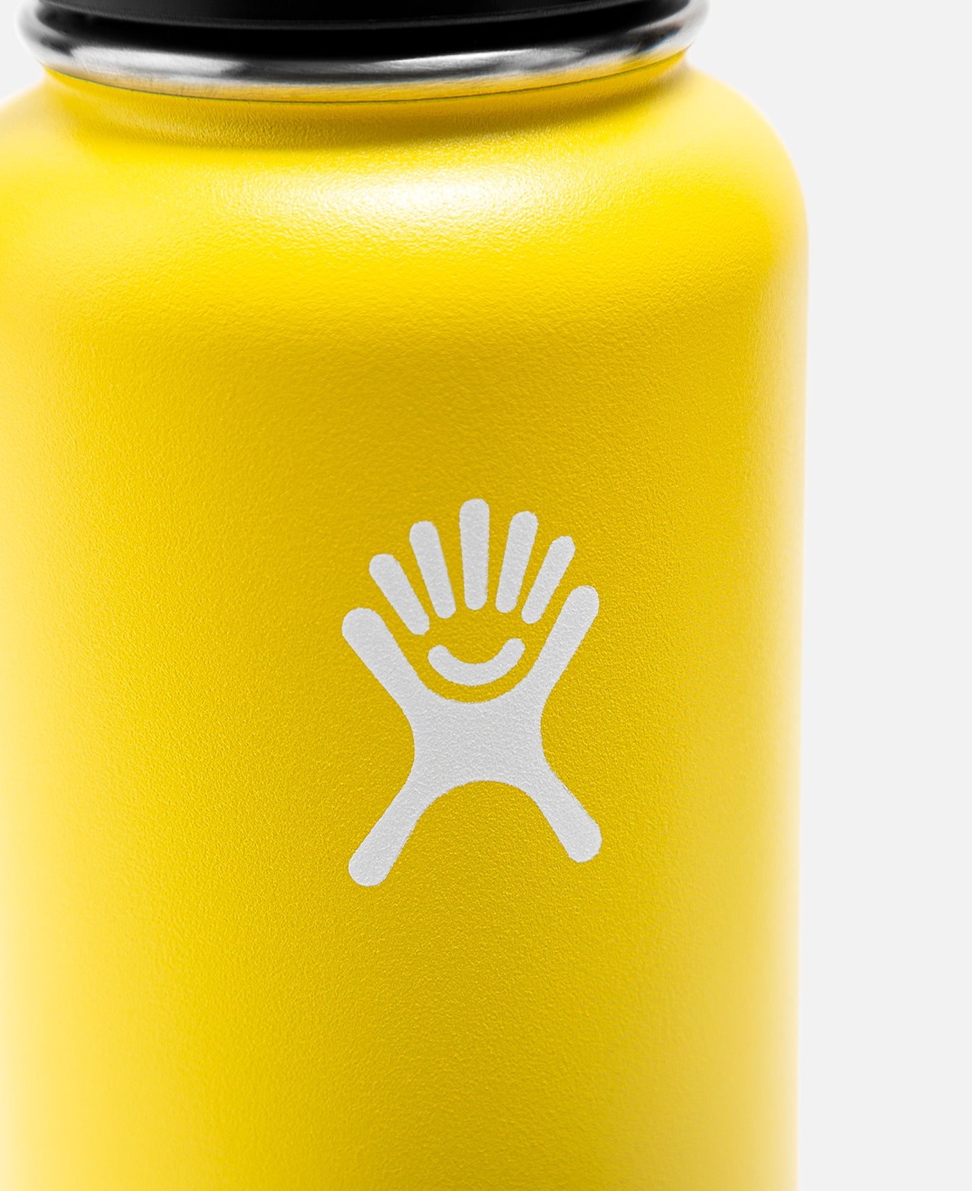 https://juicestore.com/cdn/shop/products/clot-x-hydro-flask-32oz-wide-mouth-water-bottle-ss21-accessories-yellow-product-shot-5_3f9ed949-549b-402f-a40a-990e64920229_1024x1024@2x.jpg?v=1682071630